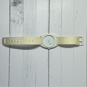 Nixon time teller white silicone watch
